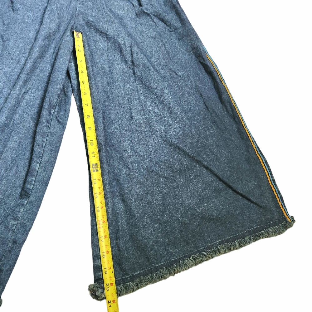 Easel Los Angeles Wide Leg Pants in Denim Cropped Palazzo Size S NWT - Picture 4 of 8